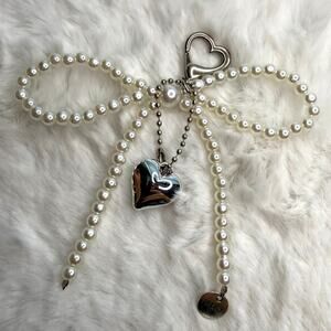 White Bowknot Heart Sweet Charm Pearl Bow Bag Charm Fashion Charm
